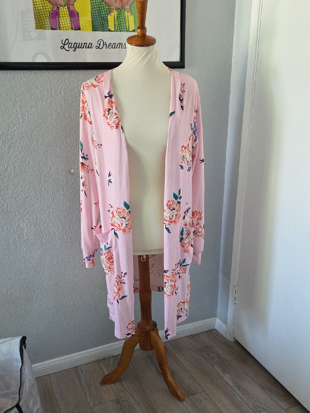 EcoWish Pink Floral Cardigan Large